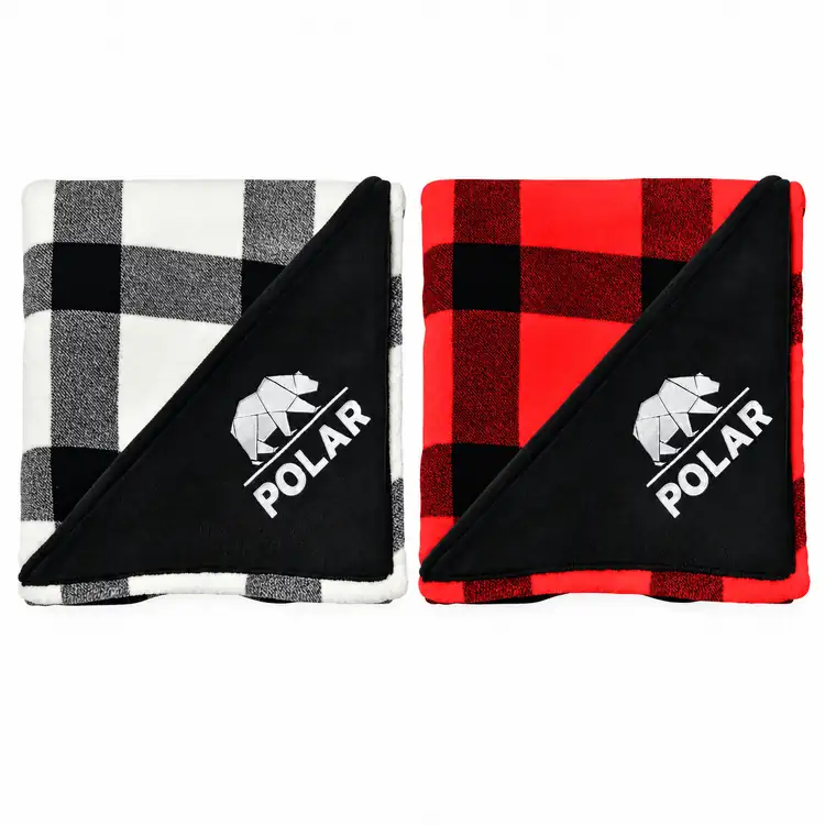 Jeté à carreaux Buffalo en polaire peluche