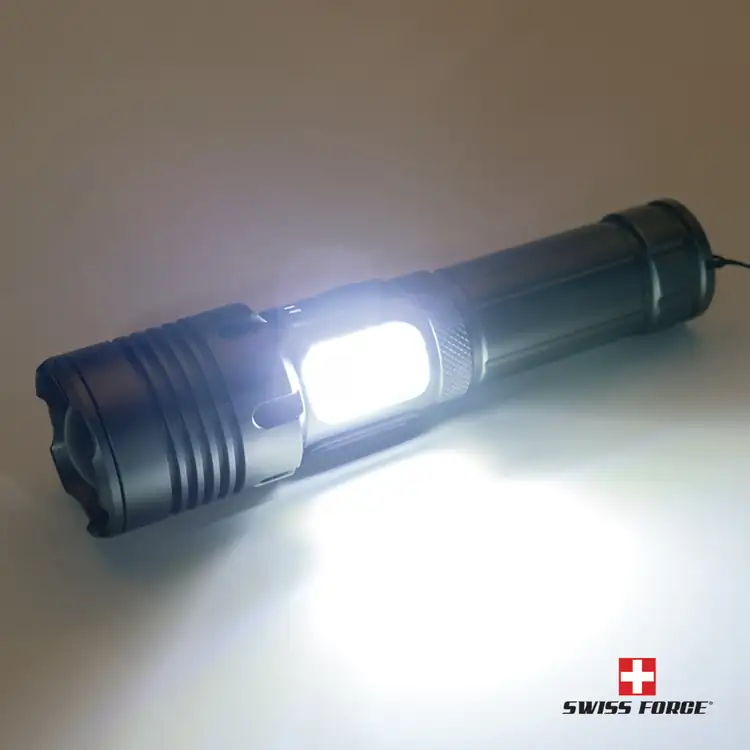 Lampe de poche rechargeable Rimac en aluminium de Swiss Force #5