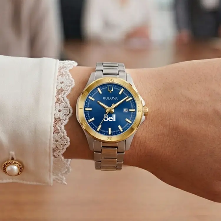 Montre Bulova Corporate Collection bicolore 27 mm pour femme #2