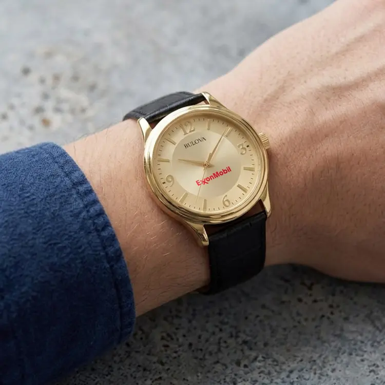 Montre Bulova à quartz 37 mm pour homme en cuir avec boîtier de ton or #2