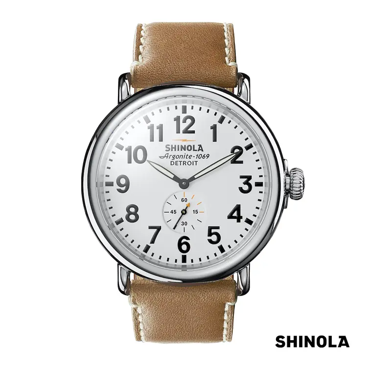 Montre Shinola Runwell 47 mm blanc et brun clair