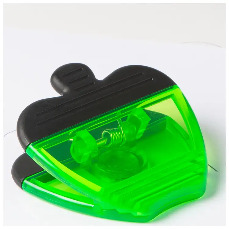 Apple-Shaped Recycled Magnetic Memo Clip #5