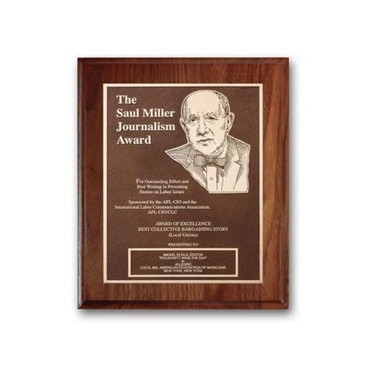 Double Etch Plaque - Walnut Cove Edge