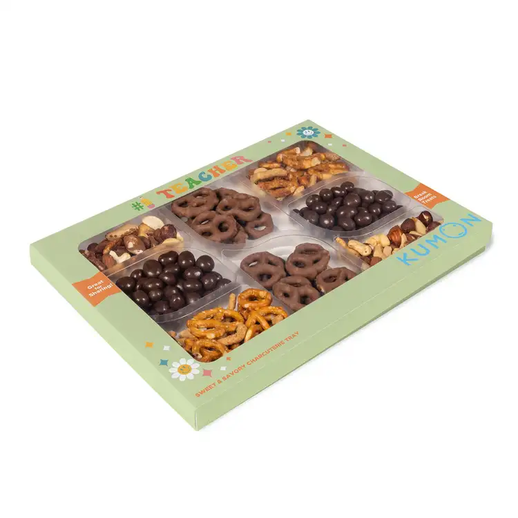 Plateau cadeau de collations sucrées et salées en coffret #4