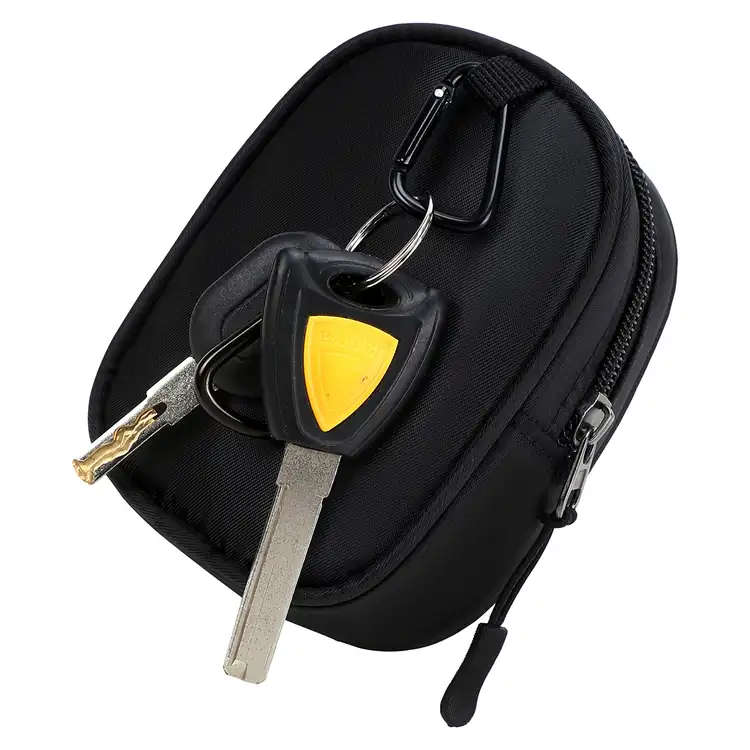 Cay Clip-On Pouch #2