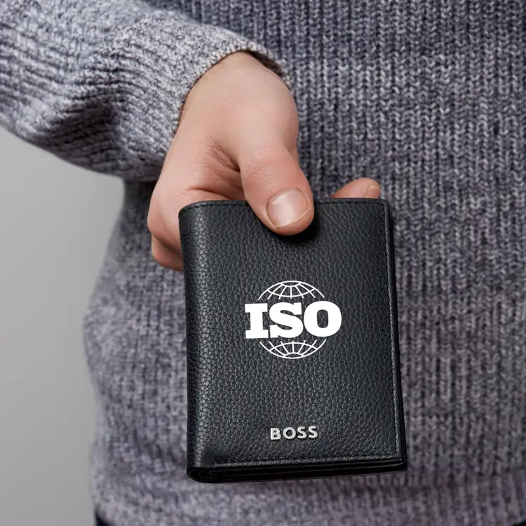 Hugo Boss Classic Grained Trifold Card Holder #5