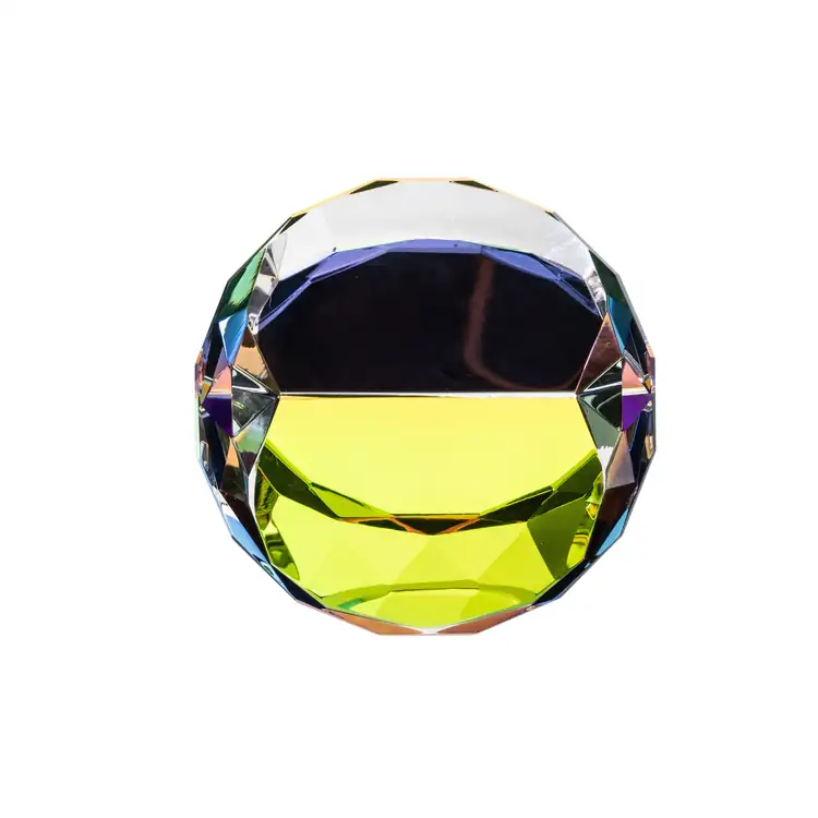 Chiltern Optical Crystal Paperweight - Deep Etch #5