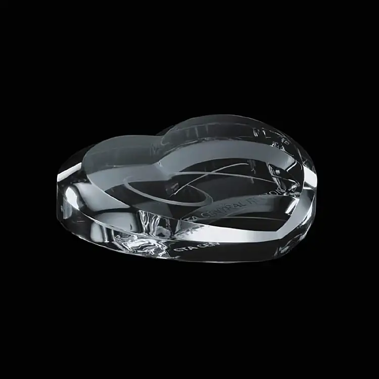 Heart Optical Crystal Paperweight - Deep Etch