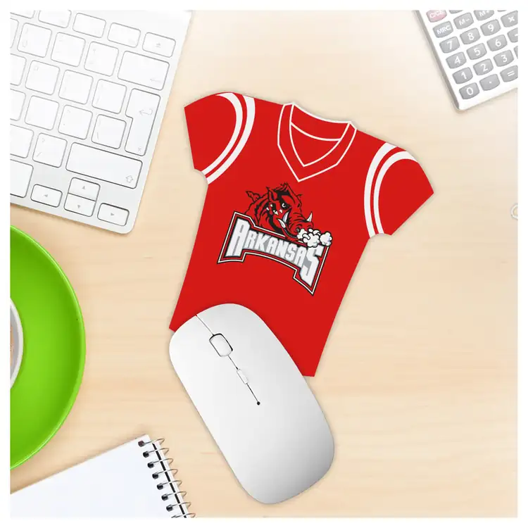 Tapis de souris en forme de maillot de football sublimé