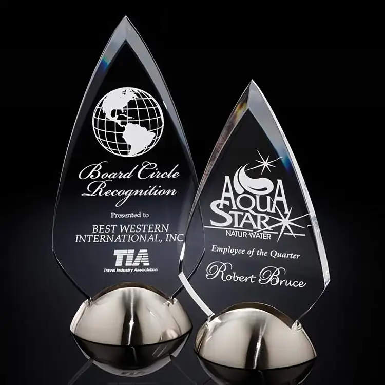 R.S. Owens Apogee Acrylic Award