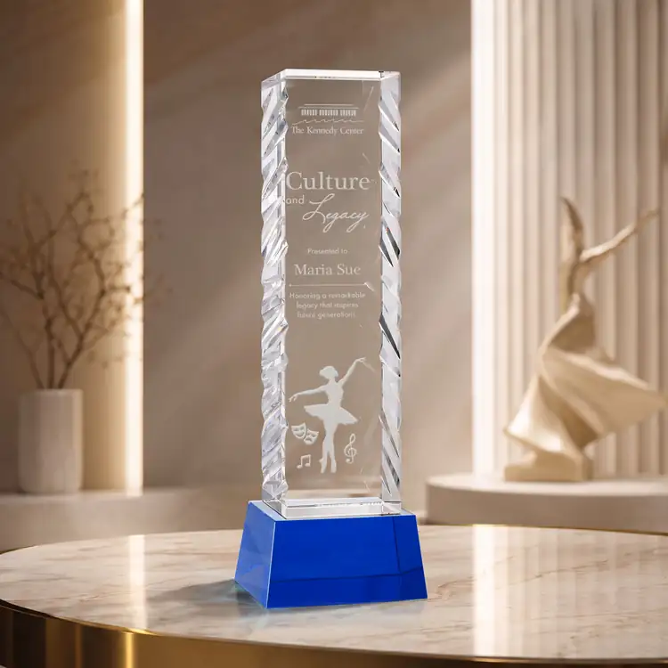 Arezzo Optical Crystal Award on Robson Base - Deep Etch #11