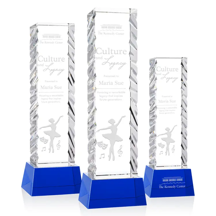 Arezzo Optical Crystal Award on Robson Base - Deep Etch #3
