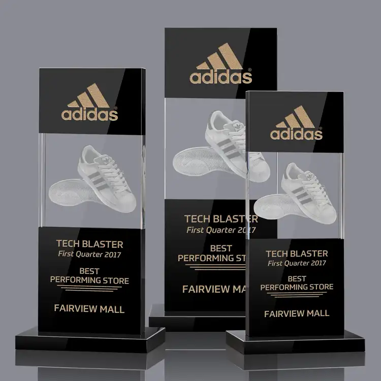 Trophée Basilia en cristal - Gravure 3D