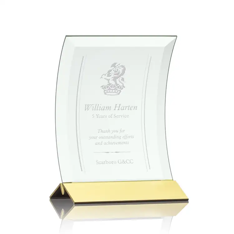 Trophée Dominga en verre jade sur socle doré #3