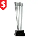 Trophée Fairfax en cristal optique sur socle noir