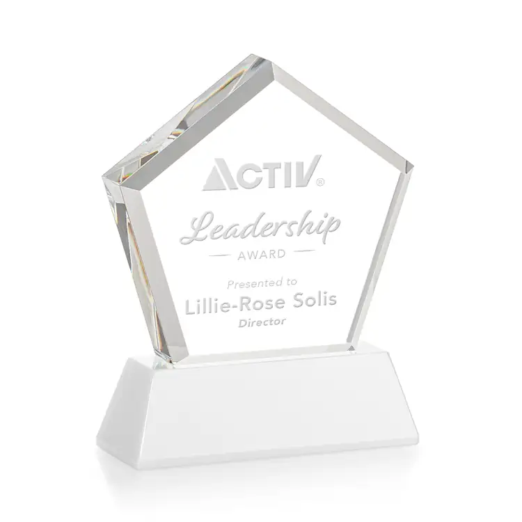 Genosee Optical Crystal Award on Base - Deep Etch #33