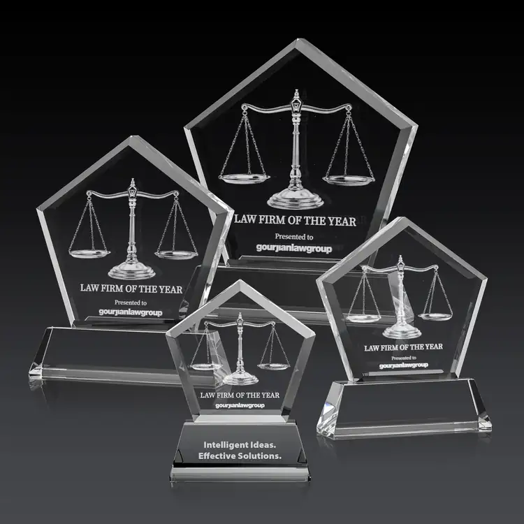 Genosee Optical Crystal Award on Base - 3D Subsurface Engraving