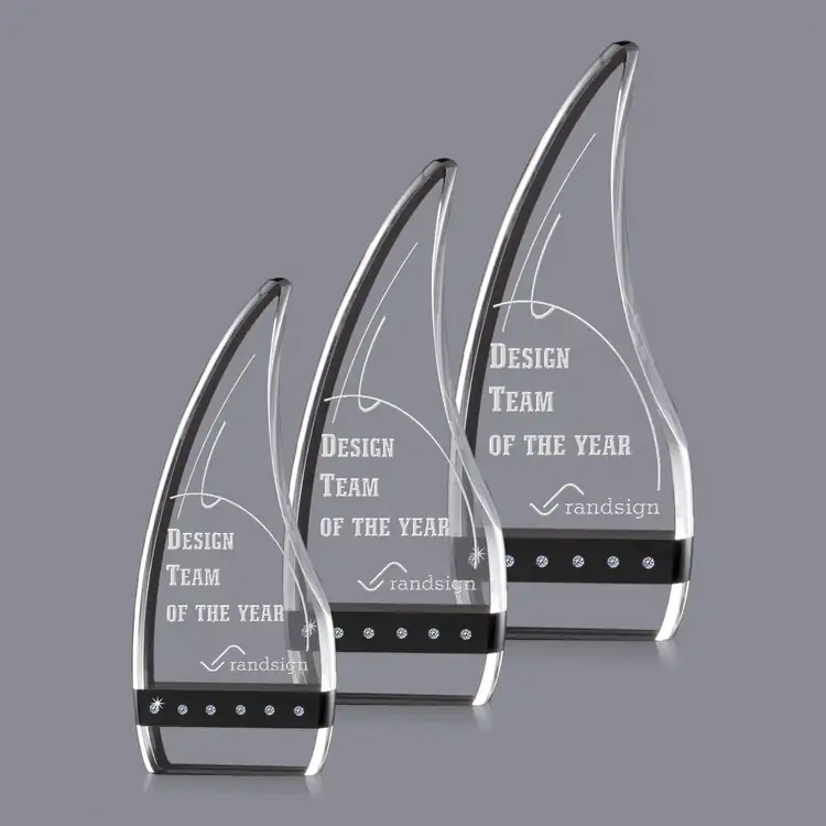 Giulietta Optical Crystal Award with Black Accents