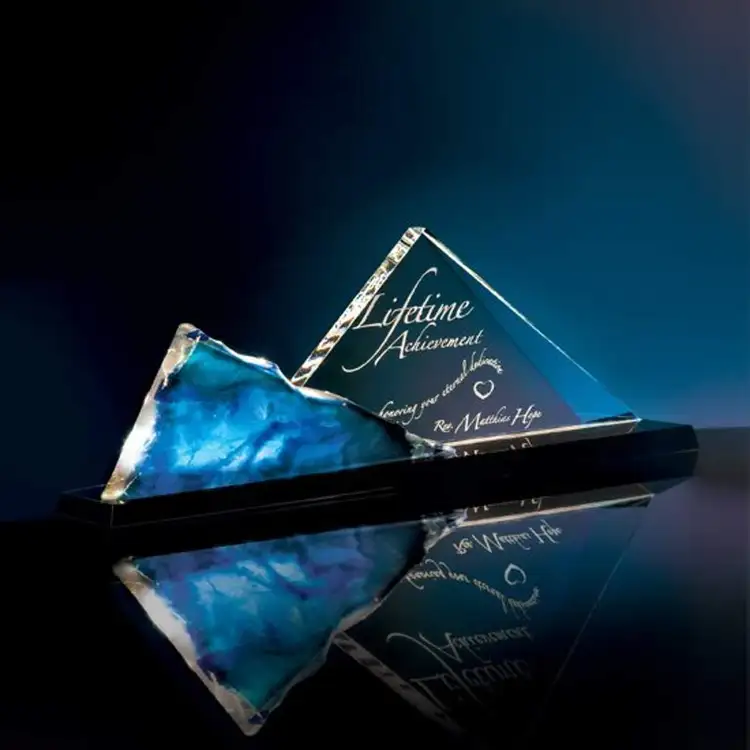 Trophée Liquid Saphir