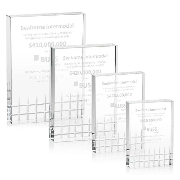 Lynch Optical Crystal Award - Deep Etch