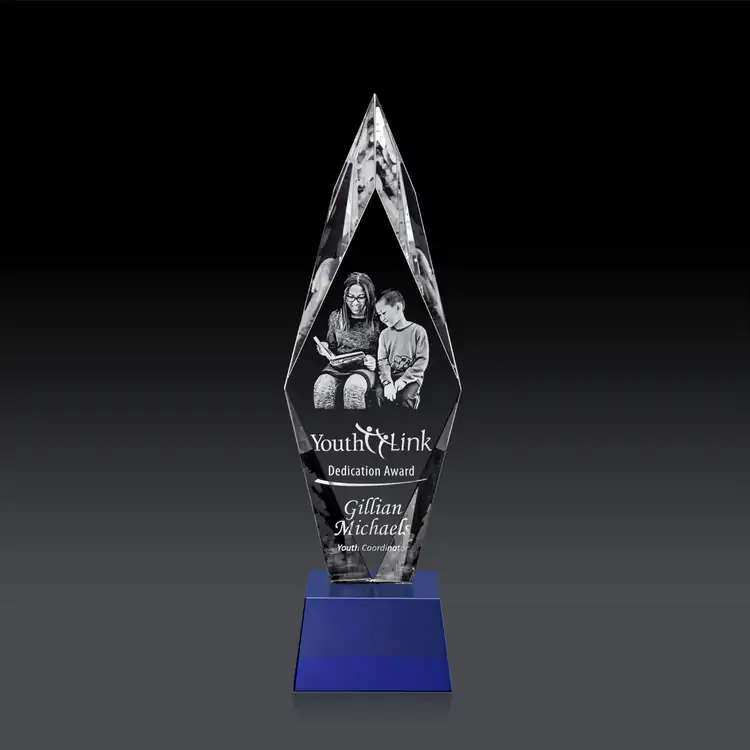 Manilow Optical Crystal on Robson Base Award - 3D Engraving #4
