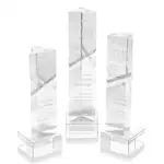 Trophée Oakham en cristal optique - Triangle sur socle Hancock - Gravure