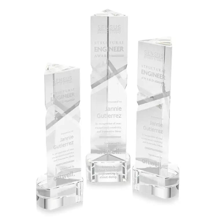 Oakham Optical Crystal Award - Triangle on Paragon Base - Deep Etch