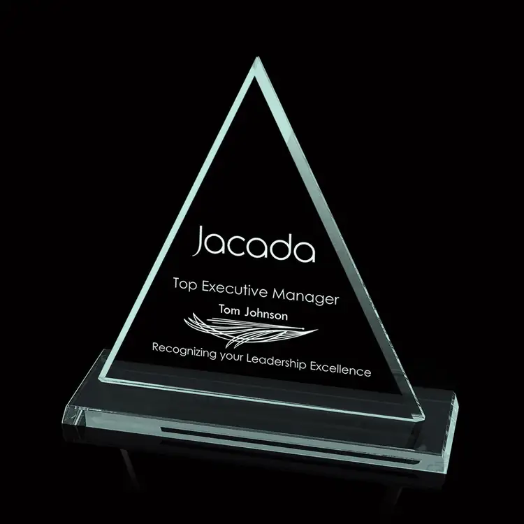 Trophée Princeton triangulaire en verre jade #3