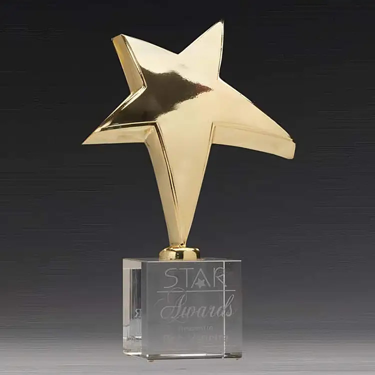 Trophée Rising Star sur socle en cristal optique #2