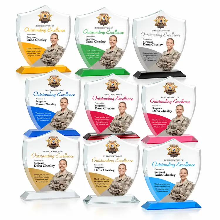 Scudo Shield Award - Starfire Crystal - Multicolor