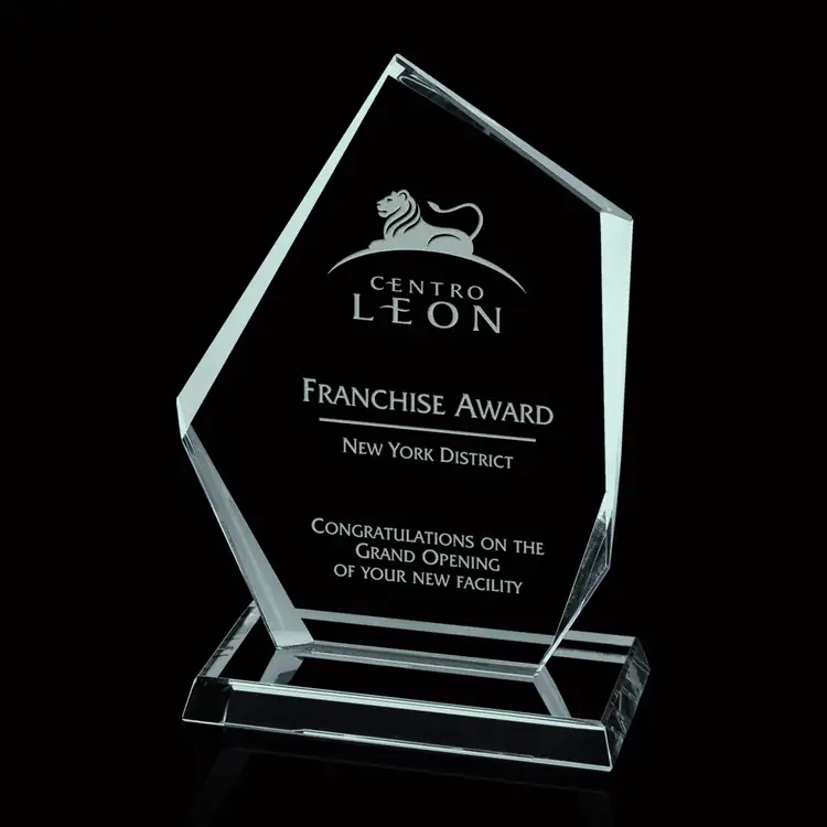Trophée Sovereign en verre jade #4
