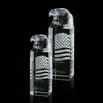 Trophée Stratton en cristal optique avec tête d’aigle