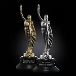 Trophée Supremacy sur socle au fini ébène