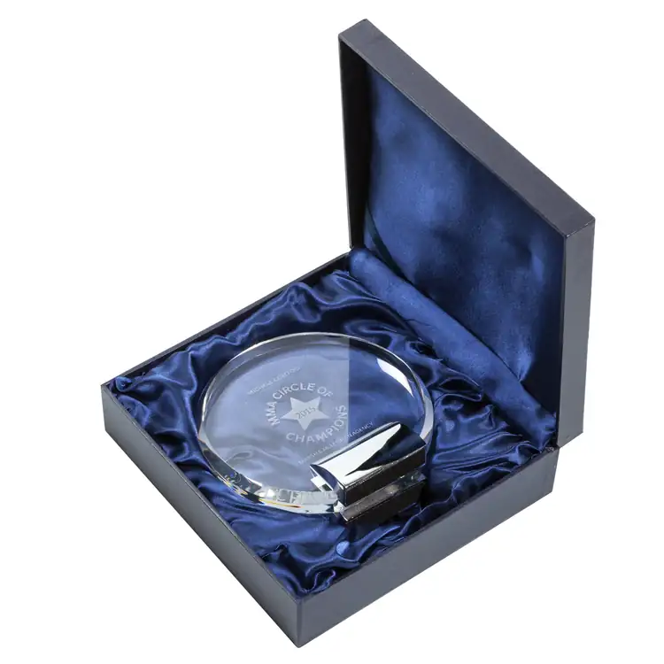 Trophée Sutherland en cristal Starfire sur socle chromé #5