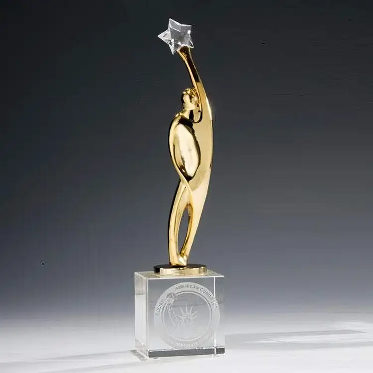 Trophée Triumph sur socle en cristal optique #3