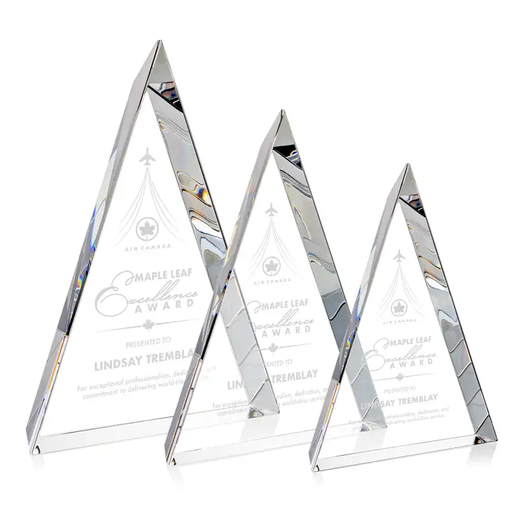 Wittington Optical Crystal Award - Deep Etch