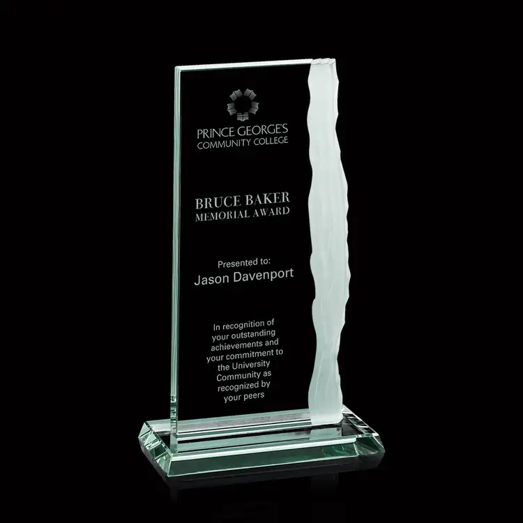 Trophée Yosemite en verre jade #2
