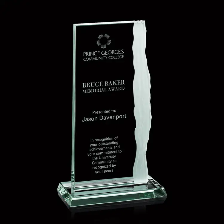 Trophée Yosemite en verre jade #3