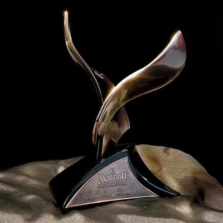 Trophée aigle Intrepid #2