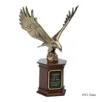 Trophée aigle Majestic sur socle au fini acajou
