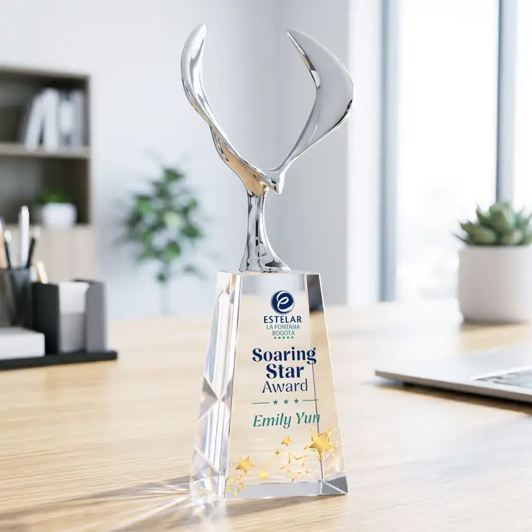 Maverick Eagle Award on Novita Base - Multicolor #4