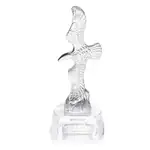 Trophée aigle Staffordshire en cristal optique sur socle transparent