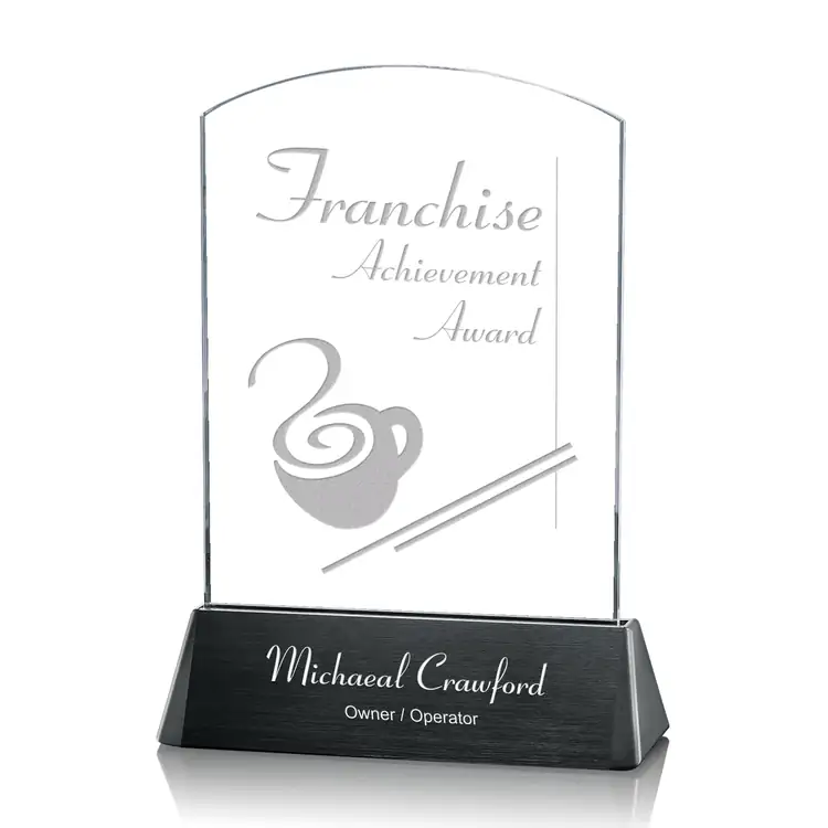 Trophée arqué Sierra en cristal Starfire sur socle noir #4