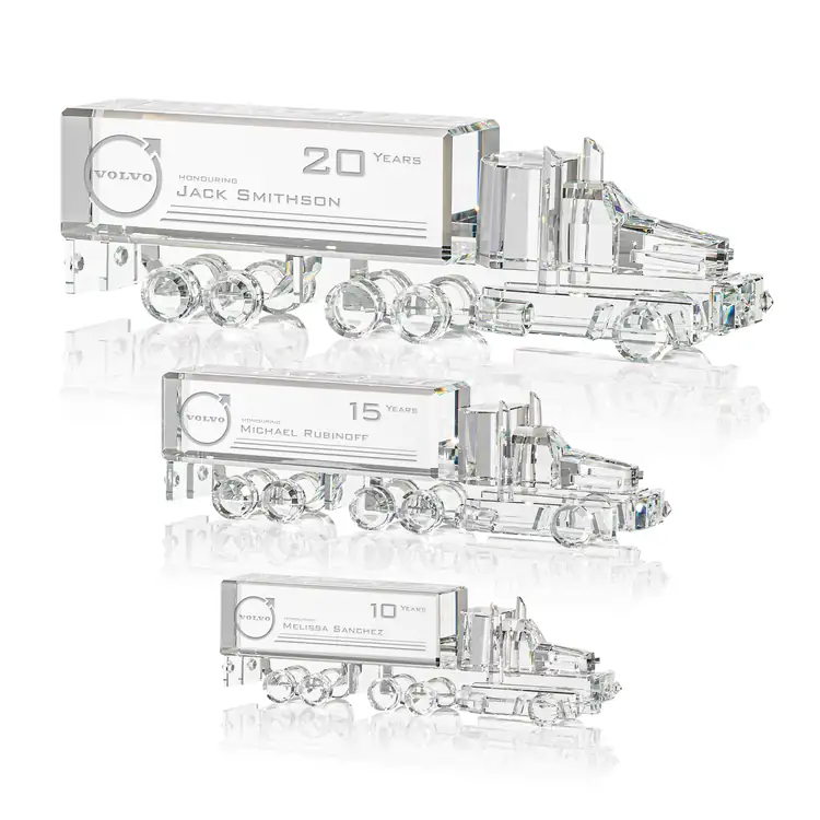 18-Wheeler Crystal Truck Award - Deep Etch