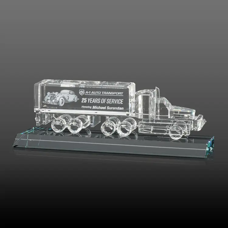 Crystal 18 Wheeler on Base - Optical Crystal - 3D Etched #2