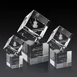 Trophée cube Burrill en cristal optique sur socle Granby - Gravure 3D