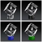 Trophée cube Burrill en cristal optique sur socle Marvel - Gravure 3D