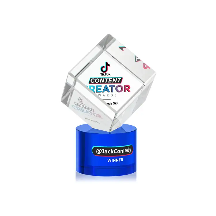 Trophée cube Burrill en cristal optique sur socle Marvel - Multicolore #10