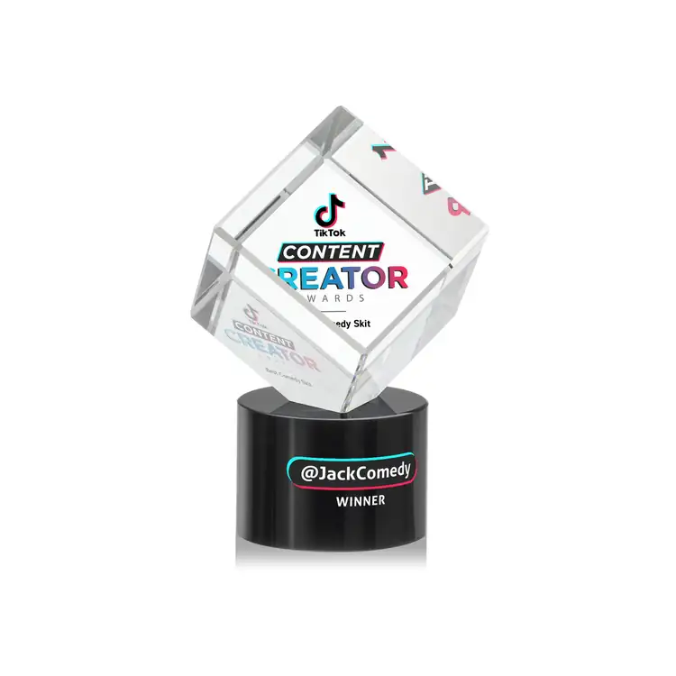 Trophée cube Burrill en cristal optique sur socle Marvel - Multicolore #6