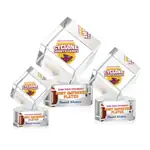 Trophée cube Burrill en cristal optique sur socle Paragon - Multicolore